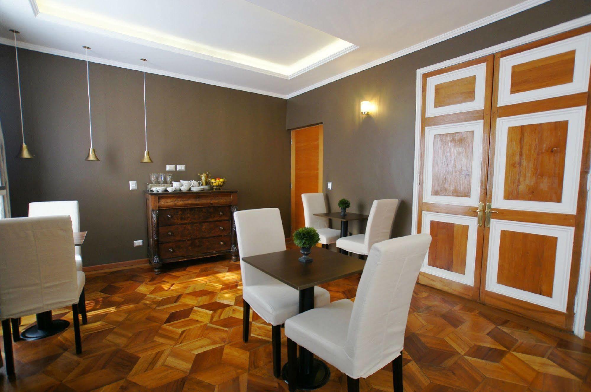Quiral Hotel Boutique Сантьяго Экстерьер фото